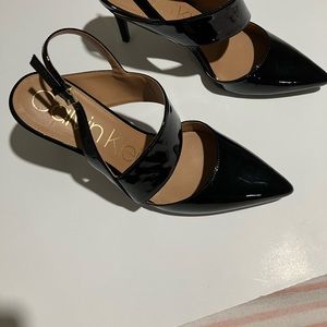 Calvin Klein Brand new black heels, size 8